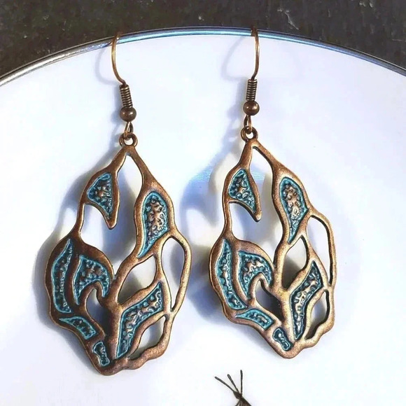Antique Copper Verdigris Blue Green Patina Artsy Textured Open Leaf Earrings - Picture 5 of 7